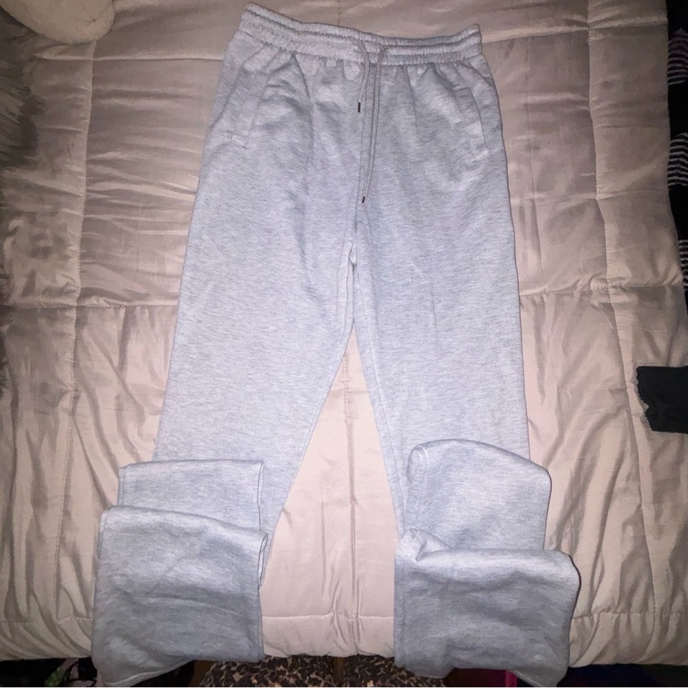 grey scrunch flare sweatpants